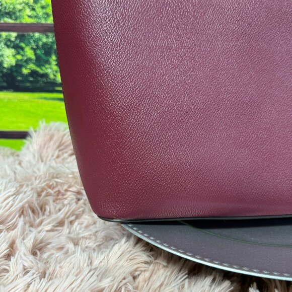 EUC Kate Spade Lori Large Textured Tote- Blackberry w/ COA - Picture 11 of 12